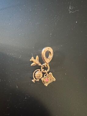 Pandora Rose-Gold Travel Charm
